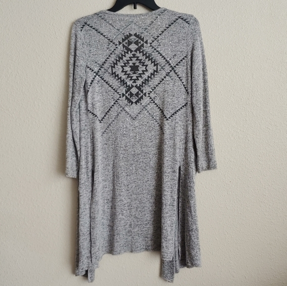 Knitworks Wrap - Picture 3 of 6